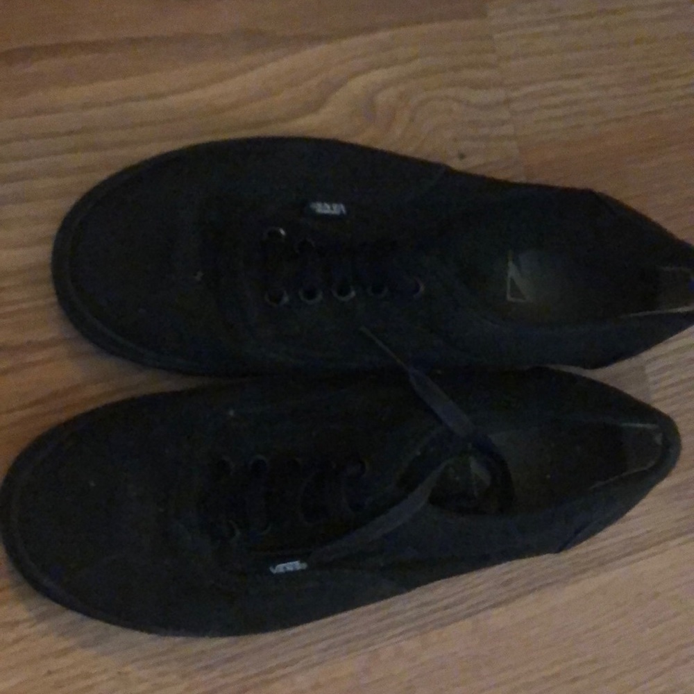 Vans Men’s size 7 women’s 8.5